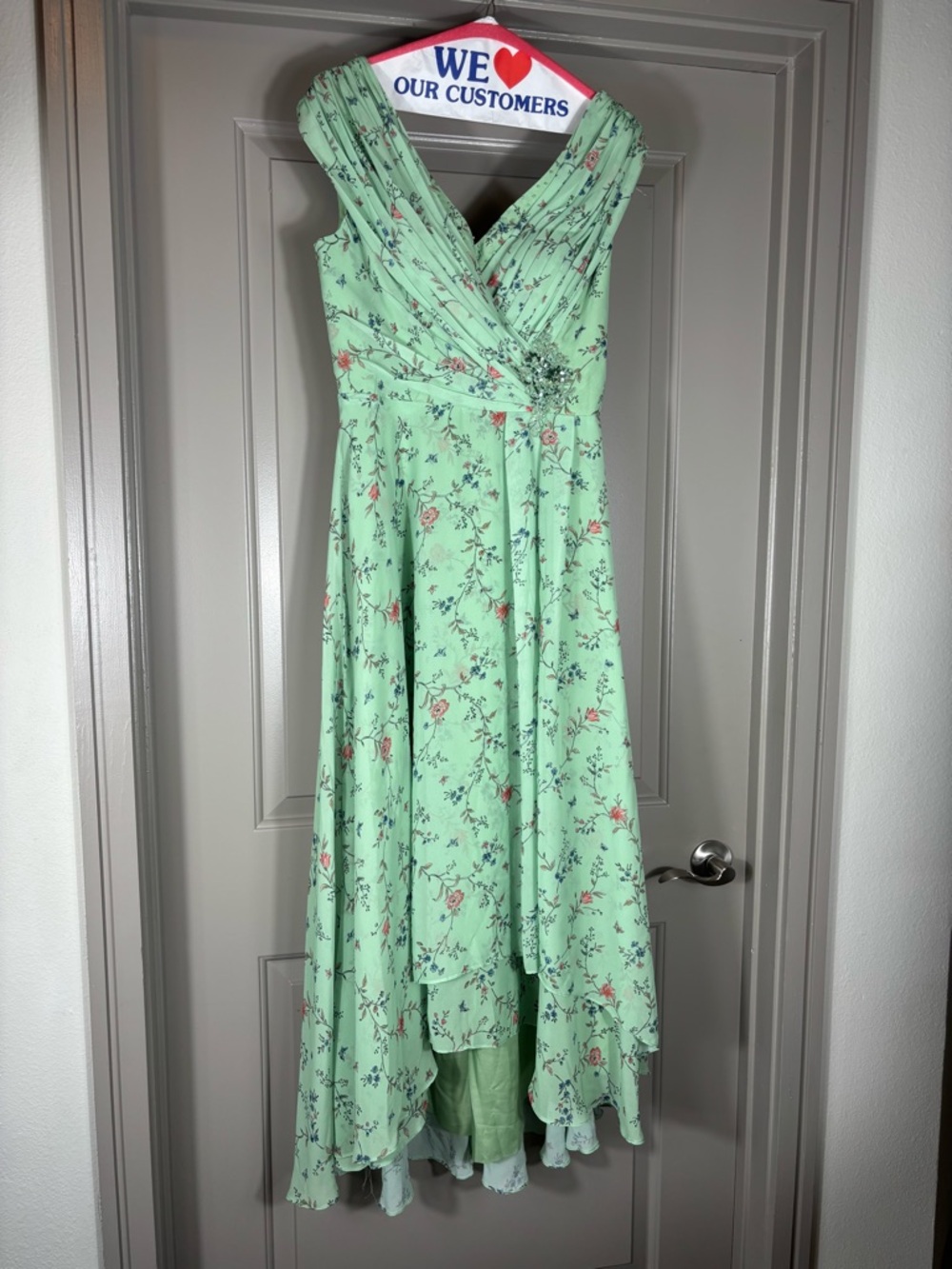 NWT Mint Green Floral High Low Formal Dress Women’s US 8 Wedding Guest Prom